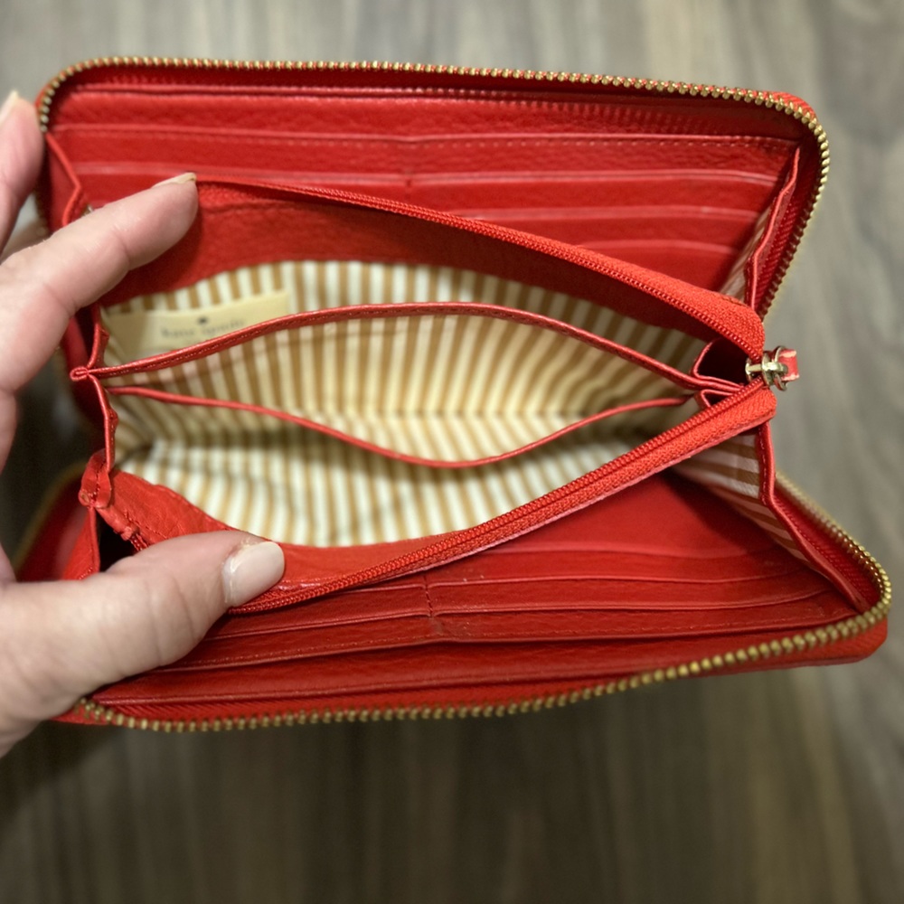 Kate Spade Red Wallet - Picture 6 of 10
